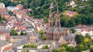 Marburg erh&auml;lt Genehmigung f&uuml;r innovatives E-Bus-Projekt &ndash; Finanzierung bleibt gro&szlig;e H&uuml;rde