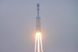 Rätsel um Lichtphänomen über Hessen gelöst – Ursache durch chinesische Rakete