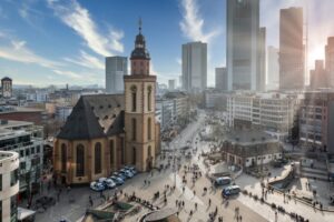 Wie hat sich der Frankfurter Stadtteil Bockenheim von einem Dorf zum urbanen Quartier entwickelt