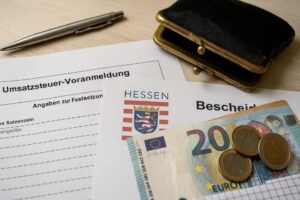 Was muss man über die Umsatzsteuerpflicht in Hessen wissen und wer ist befreit