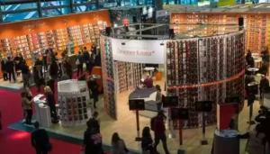 Erfahren Sie alles &uuml;ber die Frankfurter Buchmesse 2025: Termine, Programm, Sektionen, Tickets, &Ouml;ffnungszeiten und Veranstaltungsort.