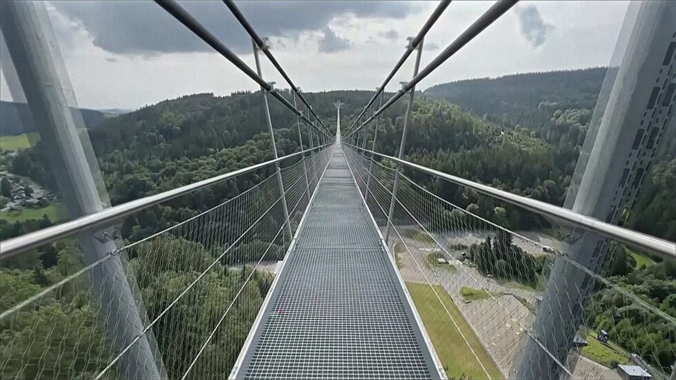 Edersee Hängebrücke Hessen – längste Fußgängerbrücke im Nationalpark Kellerwald