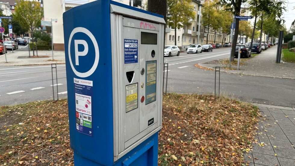 Kassel verdoppelt Parkzonen: Ab Mai 2026 höhere Gebühren und deutliche Mehrkosten für Anwohner