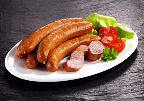 Frankfurter Würstchen: Preise, Adressen und Tipps in Frankfurt am Main. Wo essen, wo kaufen und welche Unterschiede es zwischen Metzgerei und Supermarkt gibt.
