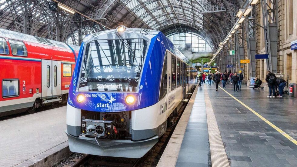 Wasserstoffzüge im Taunus: RMV und Alstom planen volle Einsatzbereitschaft bis 2026