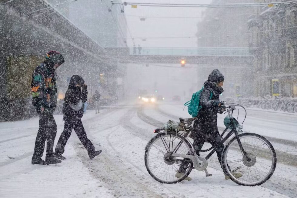 Polarwirbel und La Niña in Hessen: Wetterexperten warnen vor frostigem und schneereichem Winter 2025