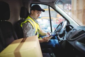 Digitalisierung im Fuhrparkmanagement 2025 verändert die Logistik: Daten, Telematik und CO₂-Transparenz machen Unternehmen effizienter, nachhaltiger und zukunftssicher.