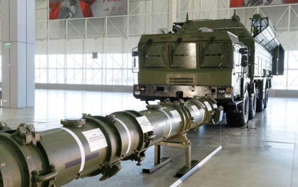 Russland setzt den Marschflugkörper 9M729 in der Ukraine ein. Mit bis zu 2 300 km Reichweite bedroht er Europas Städte und Infrastruktur – Experten warnen vor einer neuen Eskalation.