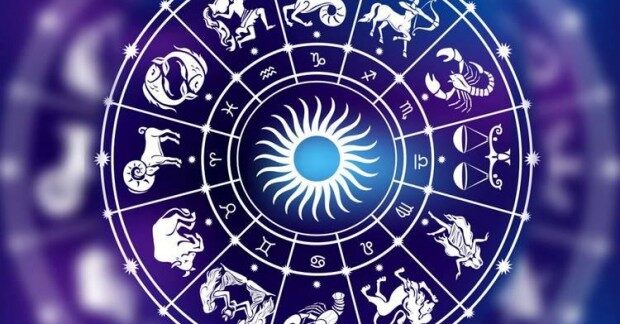 Horoskop 11. Dezember: Detaillierte Prognose für alle 12 Sternzeichen. Wassermann-Mond und Schütze-Sonne fördern Networking und innovative Planung. Ihr Gesundheitsfokus.